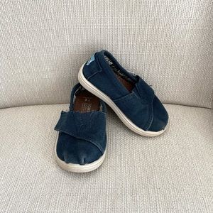 Toms Unisex Toddler Classic Slip On